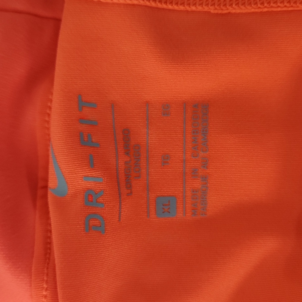 Nike Women's Orange Pleated Skirt - Picture 7 of 7